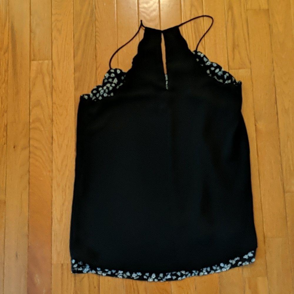 Express Reversible Tank Top - Picture 4 of 4